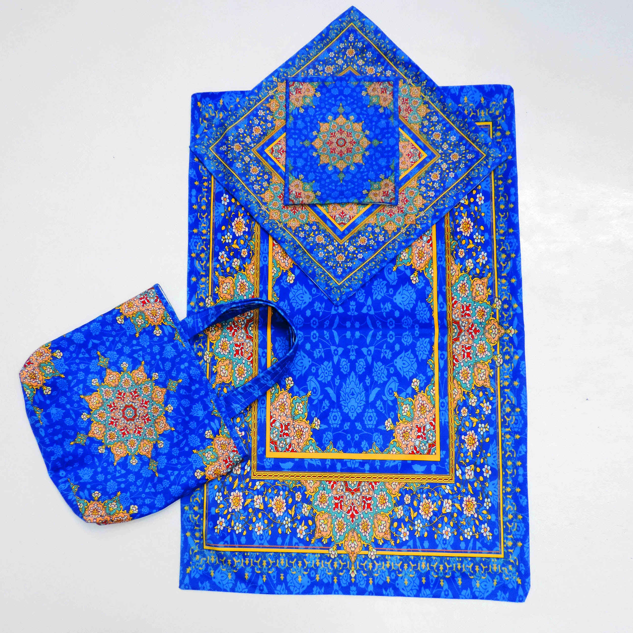 Tapis de Prière Islamique Fin en Velours avec Motif Eslimi Traditionnel