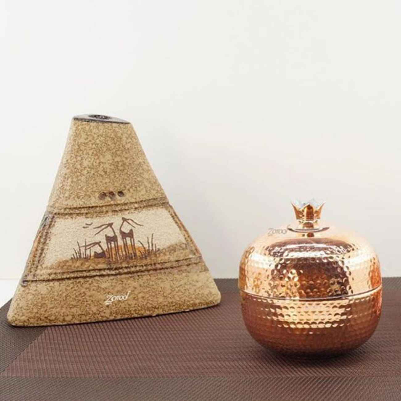 Sucrier persan artisanal en cuivre avec couvercle – Martelé Design Grenade