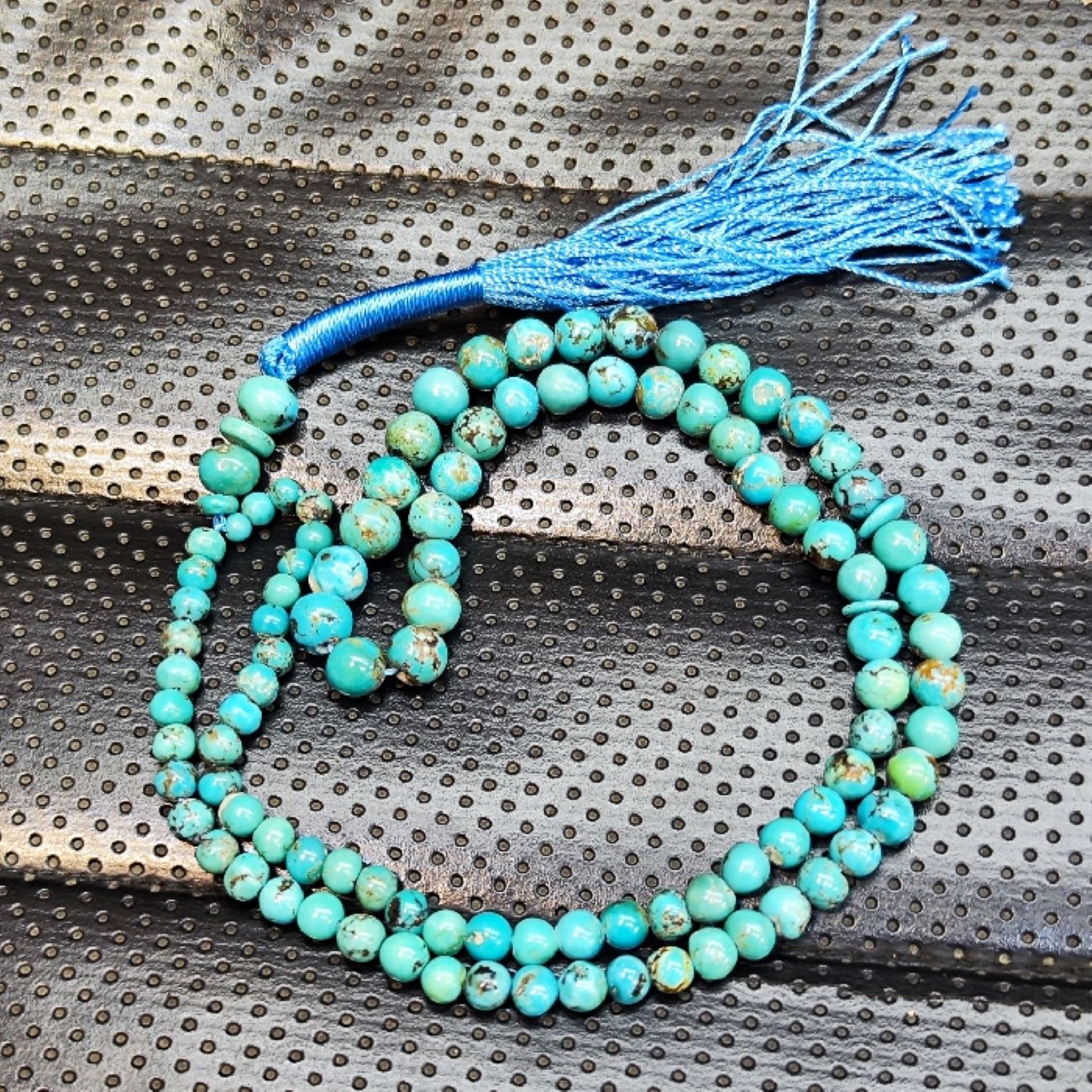 Chapelet turquoise de Neyshabur – Perles de prière artisanales