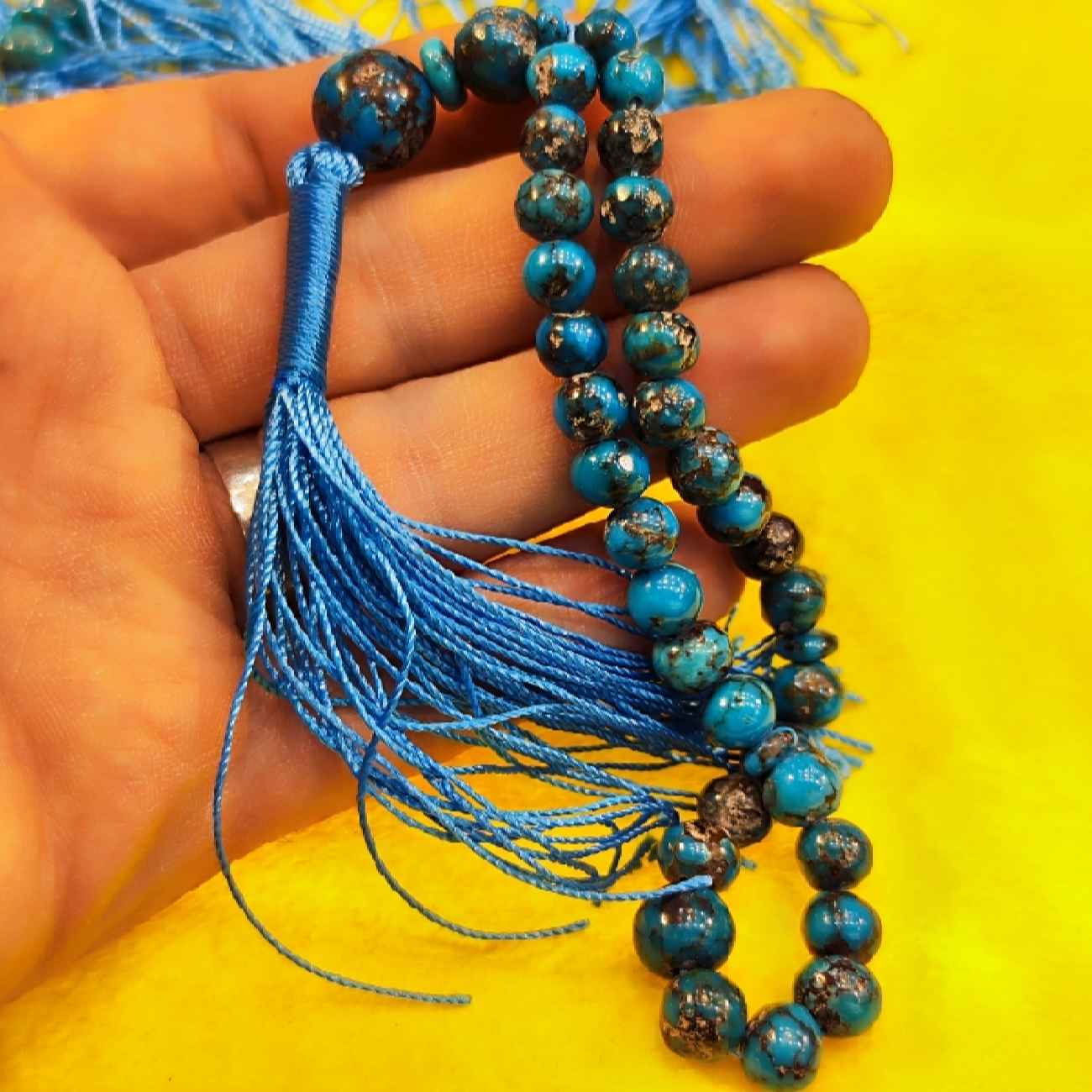 Chapelet turquoise de Neyshabur – 33 perles de prière artisanales