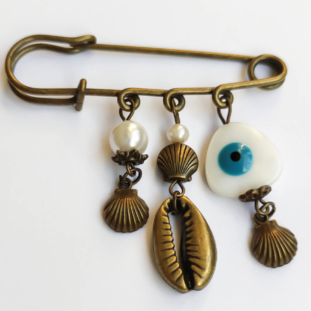 Broche de Sécurité pour Femmes – Modèle Coquillage pour Style Élégant