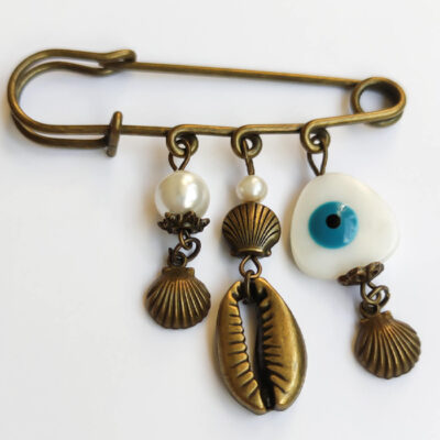 Broche épingle à nourrice en laiton avec œil de Nazar – Design amulette minimaliste