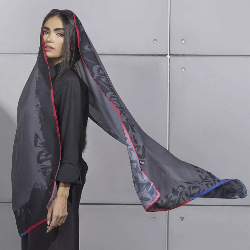 Châle Persan avec Motif Calligraphie pour Femme