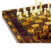 Plateau d’Échecs en Marqueterie Incrustée en Bois Persan avec 32 Pièces & Design Artistique