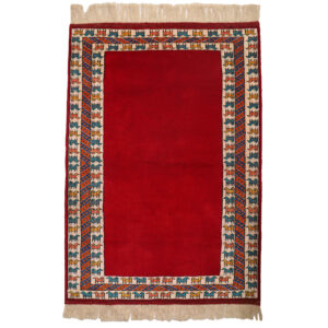 Tapis persan en laine noué à la main à Khorasan motifs animaliers