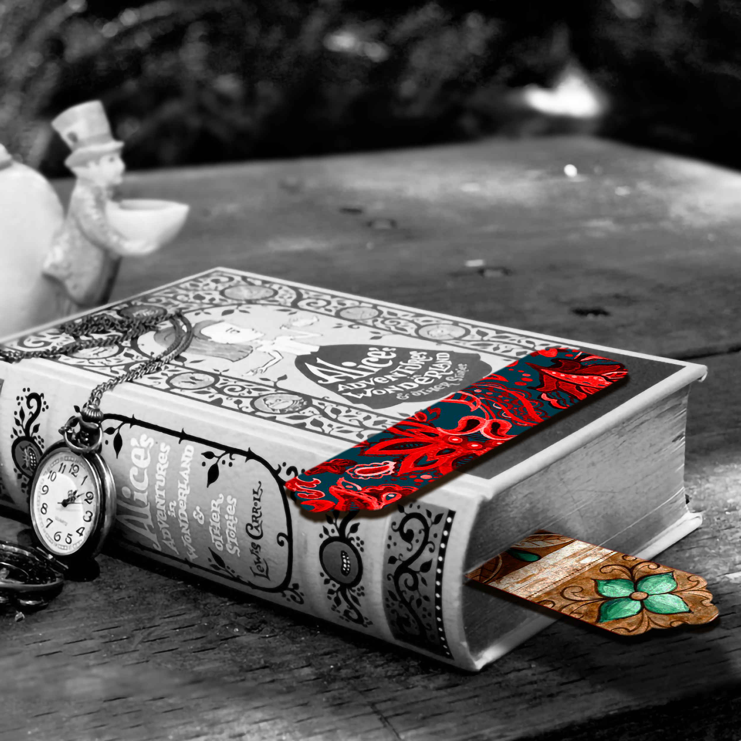 Marque-pages artistiques en bois – Motif floral – Lot de 2