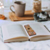 Marque-page en bois artistique inspiré du style persan – Design traditionnel
