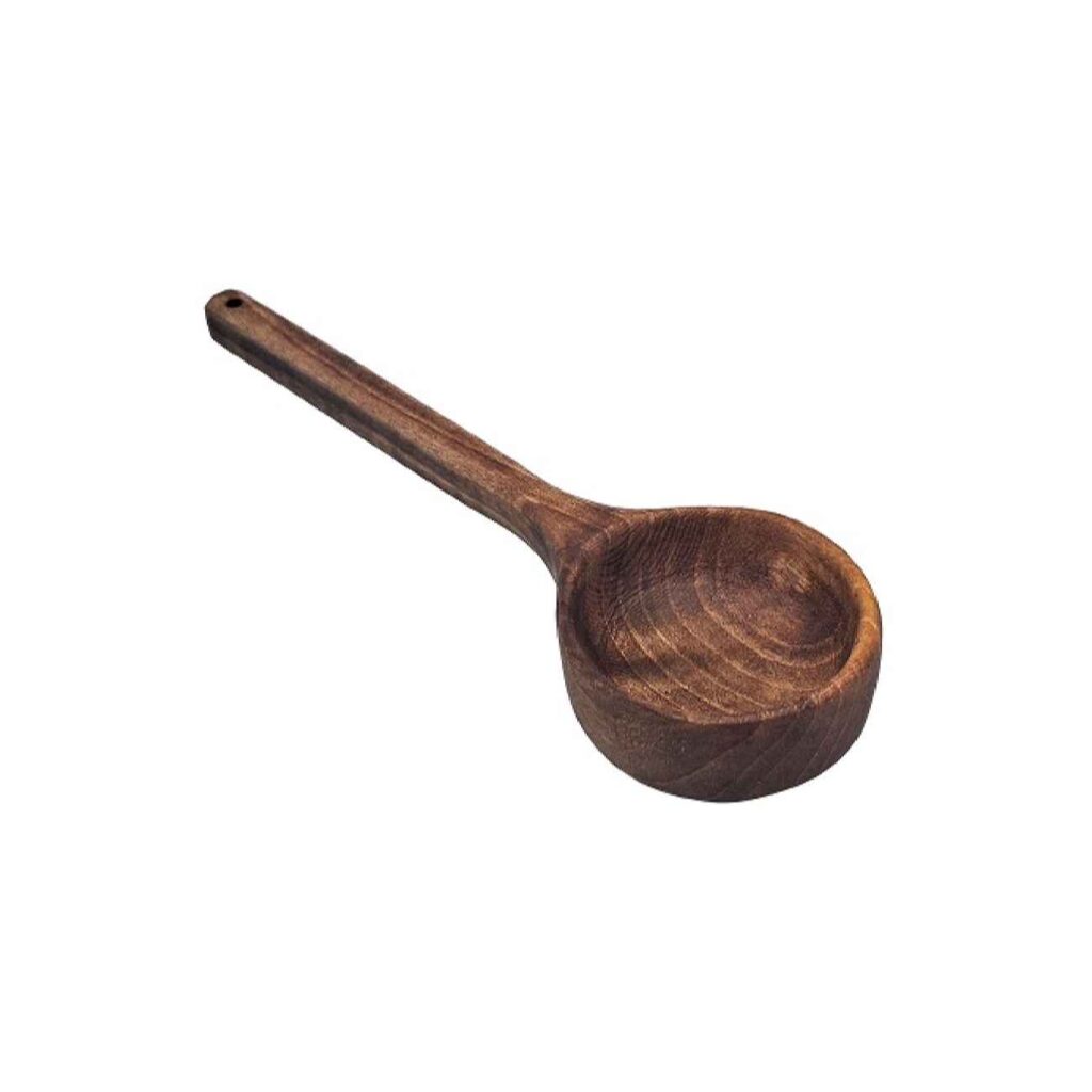 Cuillère de service à noix en bois rustique