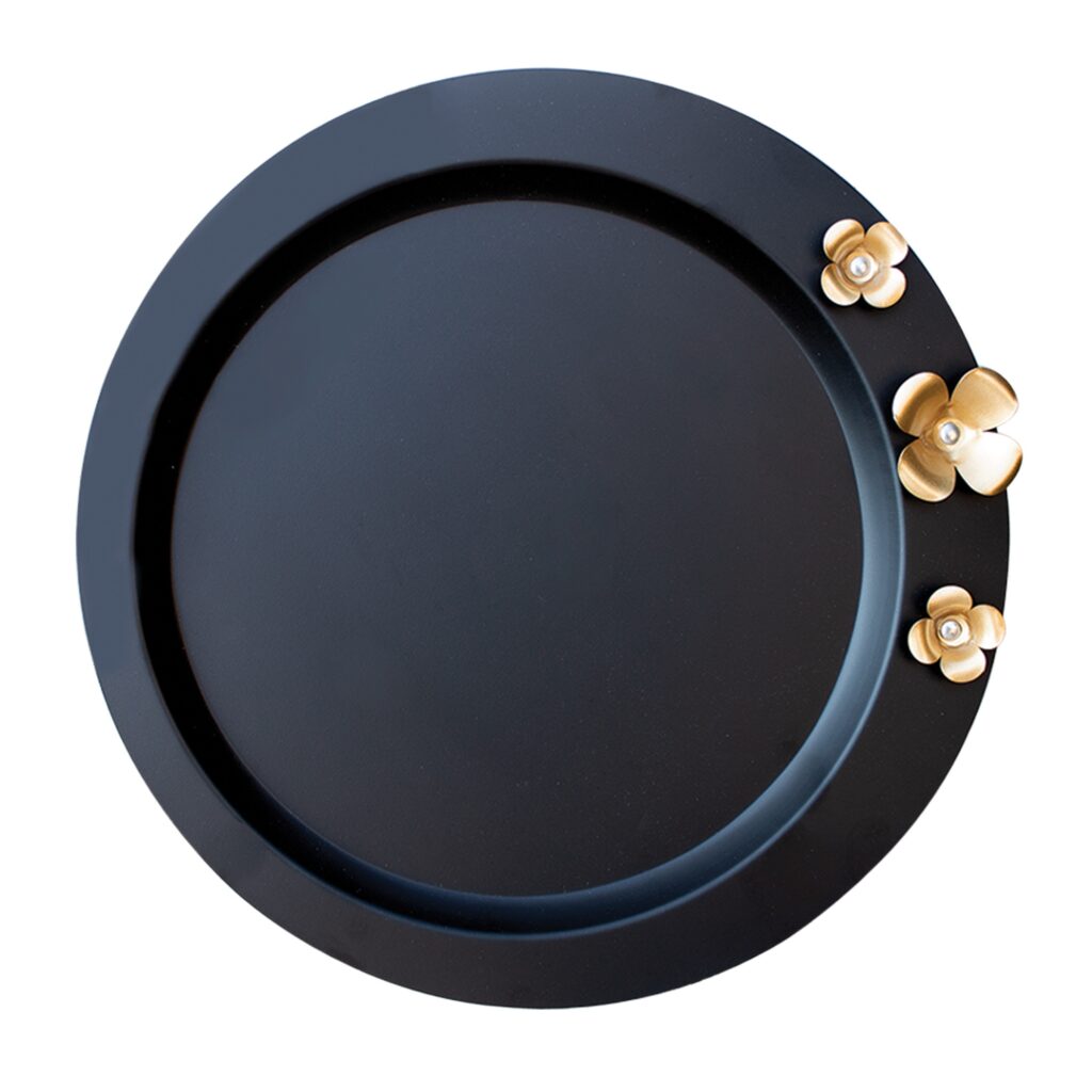 Plateau de service en métal avec motif de fleur dorée en acier