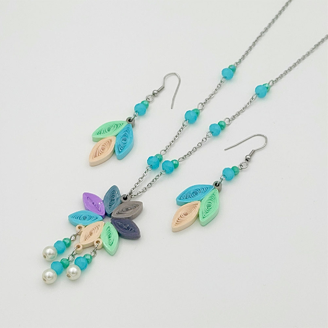 Set de bijoux en acier pour femmes fait à la main modèle Fleur