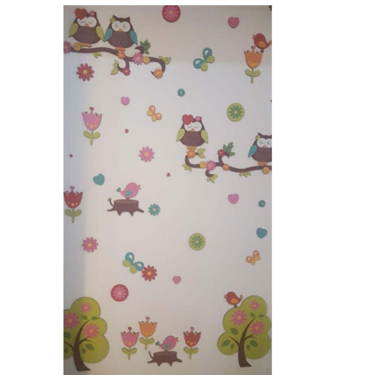 Autocollant mural en bois pour bébé – Design chouettes adorables