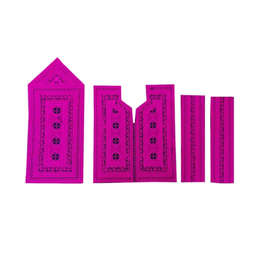 Ensemble de 4 panneaux de robe brodés Balochi faits à la main