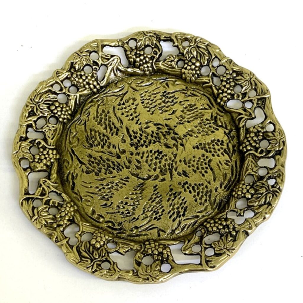 Plaque décorative en laiton avec gravure Ghalamzani en motif de raisins