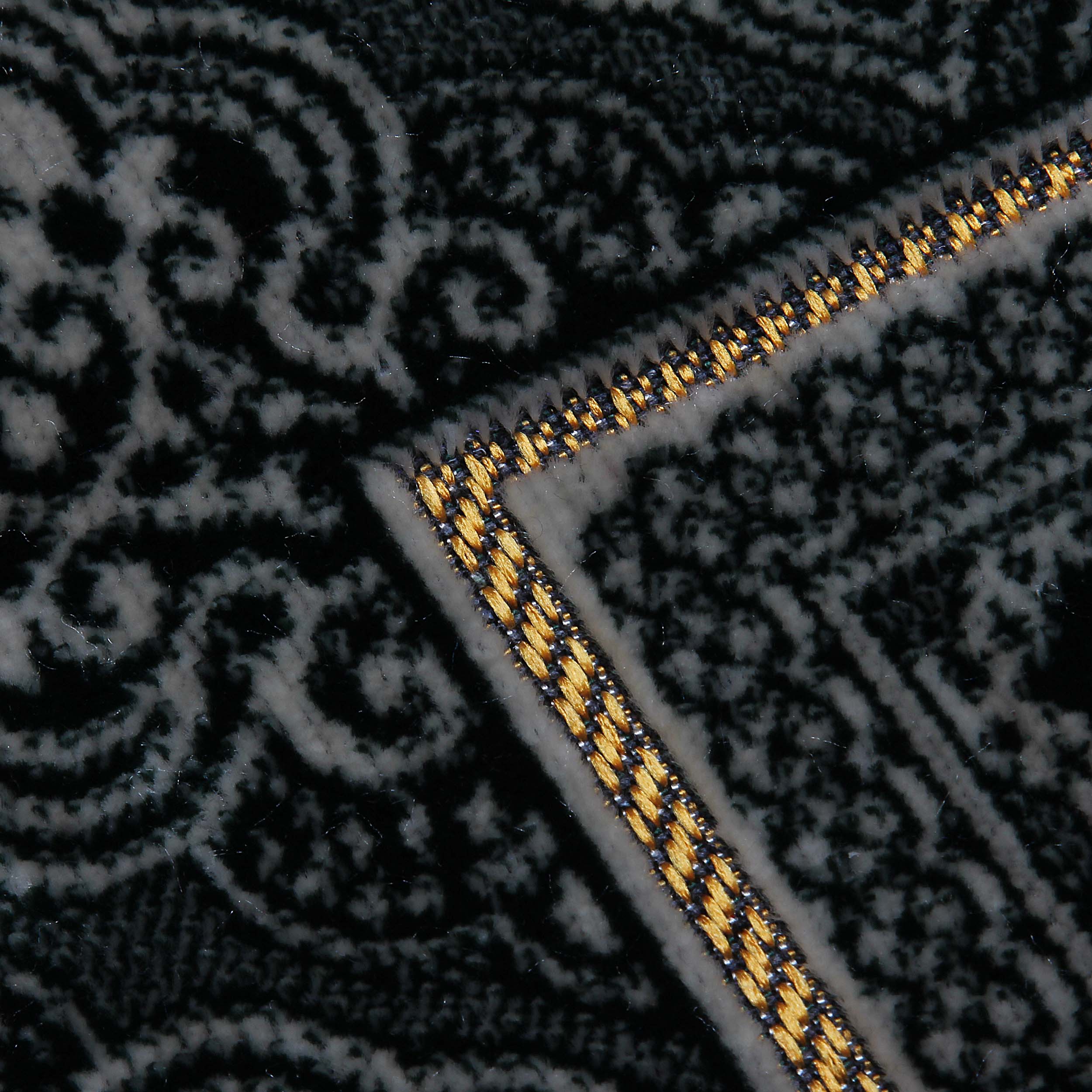 Tapis de prière islamique en velours Janamaz Sajadah rembourré noir