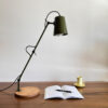 Lampe de bureau en métal réglable fait main – adaptée à la lecture