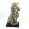 Figurine de lion assis avec couronne - Sculpture d'animal royal