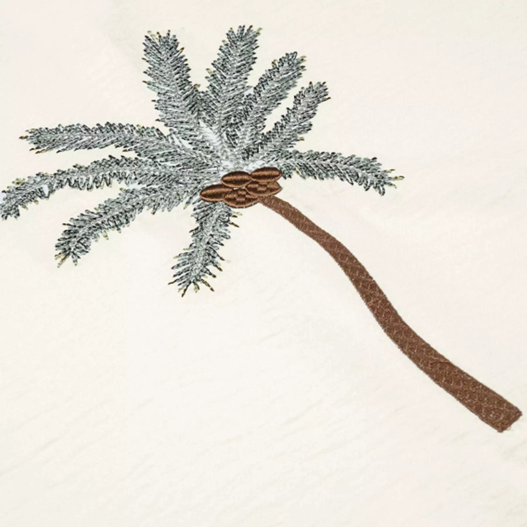 Ensemble manto et pantalon pour femmes avec design brodé