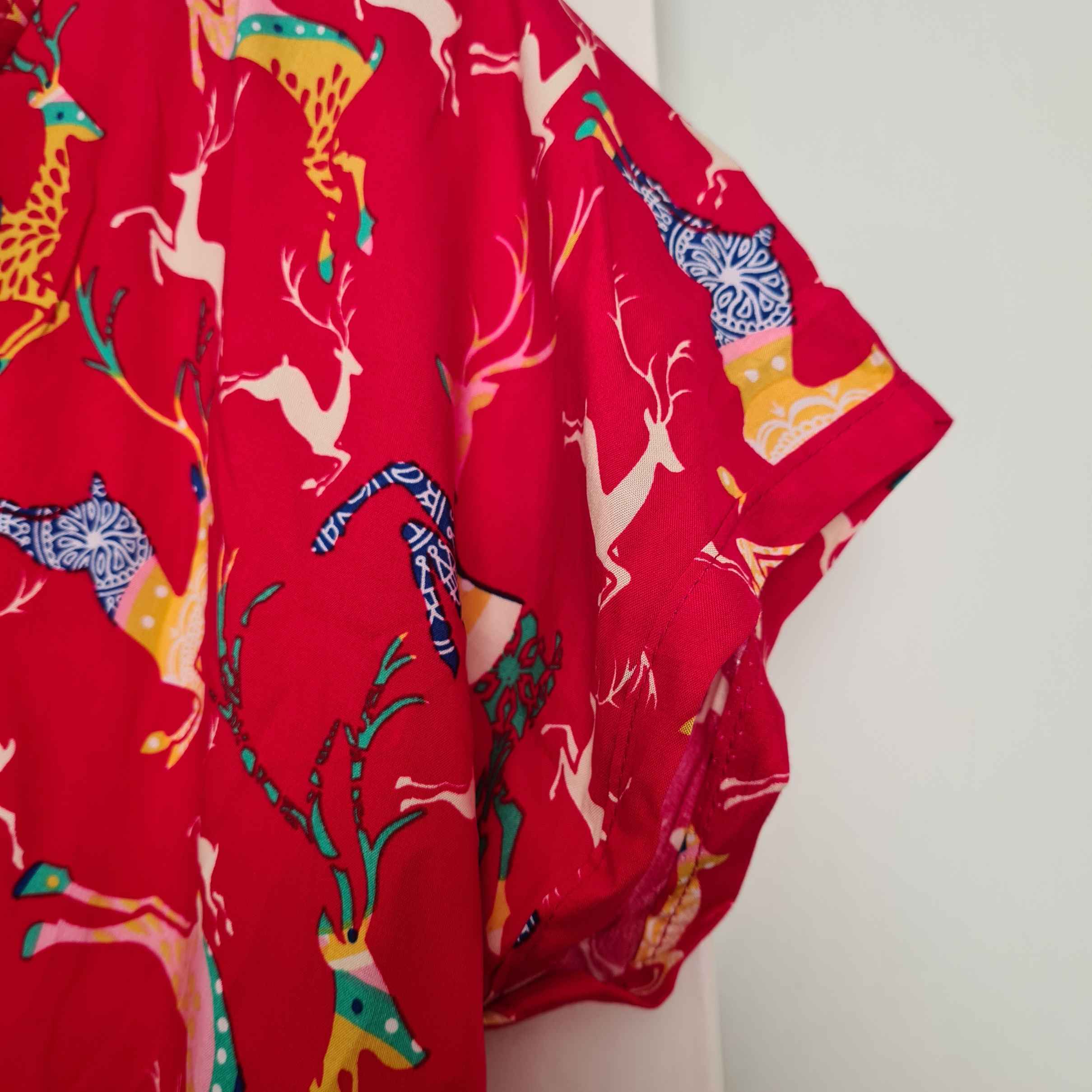 Chemise à manches courtes en coton pour femmes avec design cerf