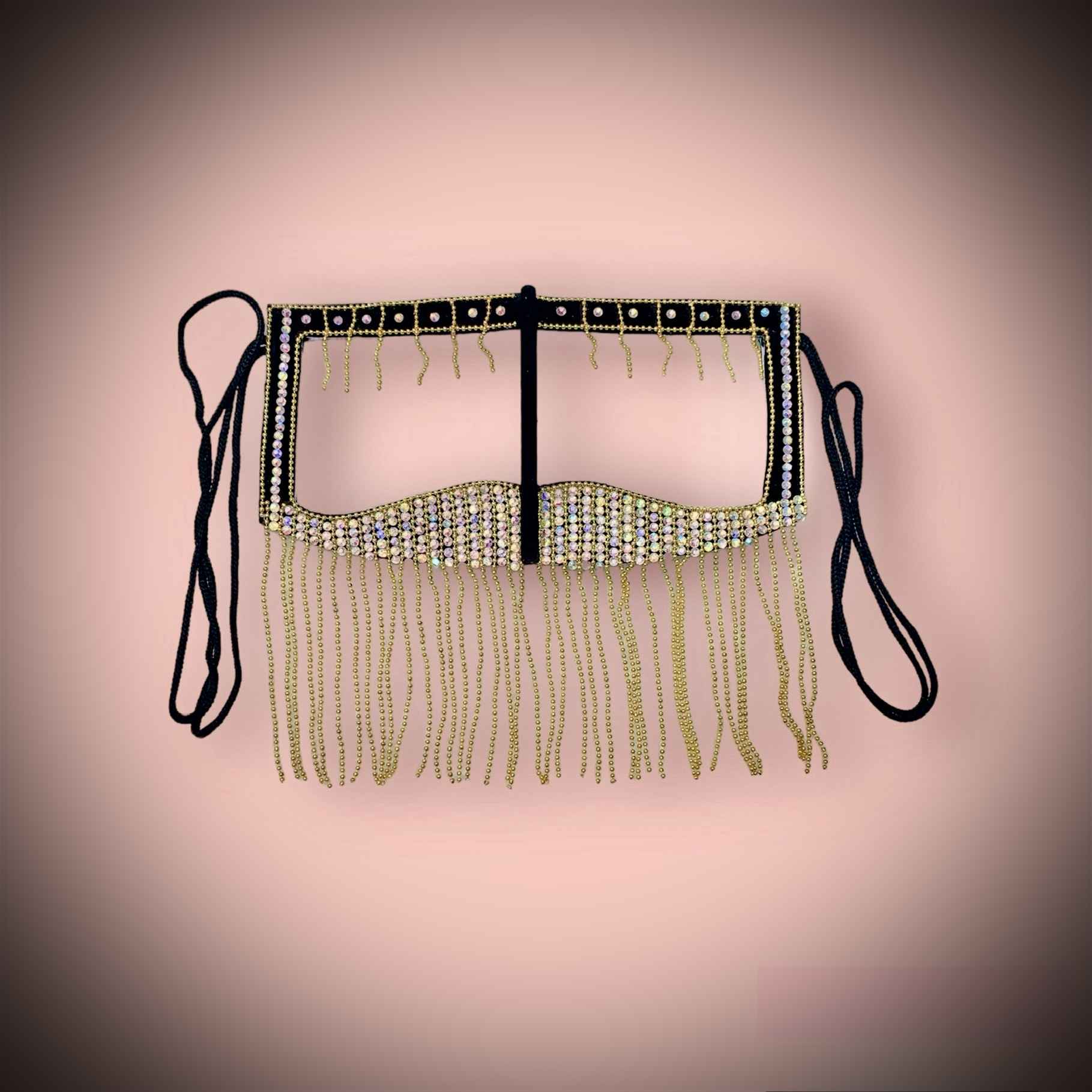 Burqa Omanienne Fait à la Main pour Femmes – Modèle Burqa du Golfe