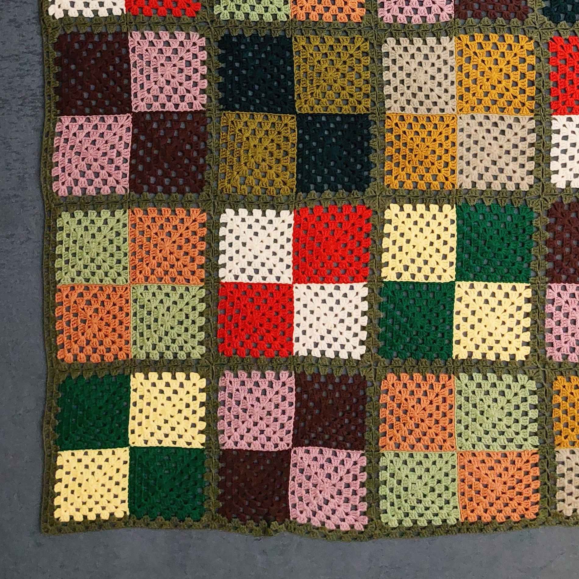 Nappe au Crochet Tricotée à la Main en Design Carrelé