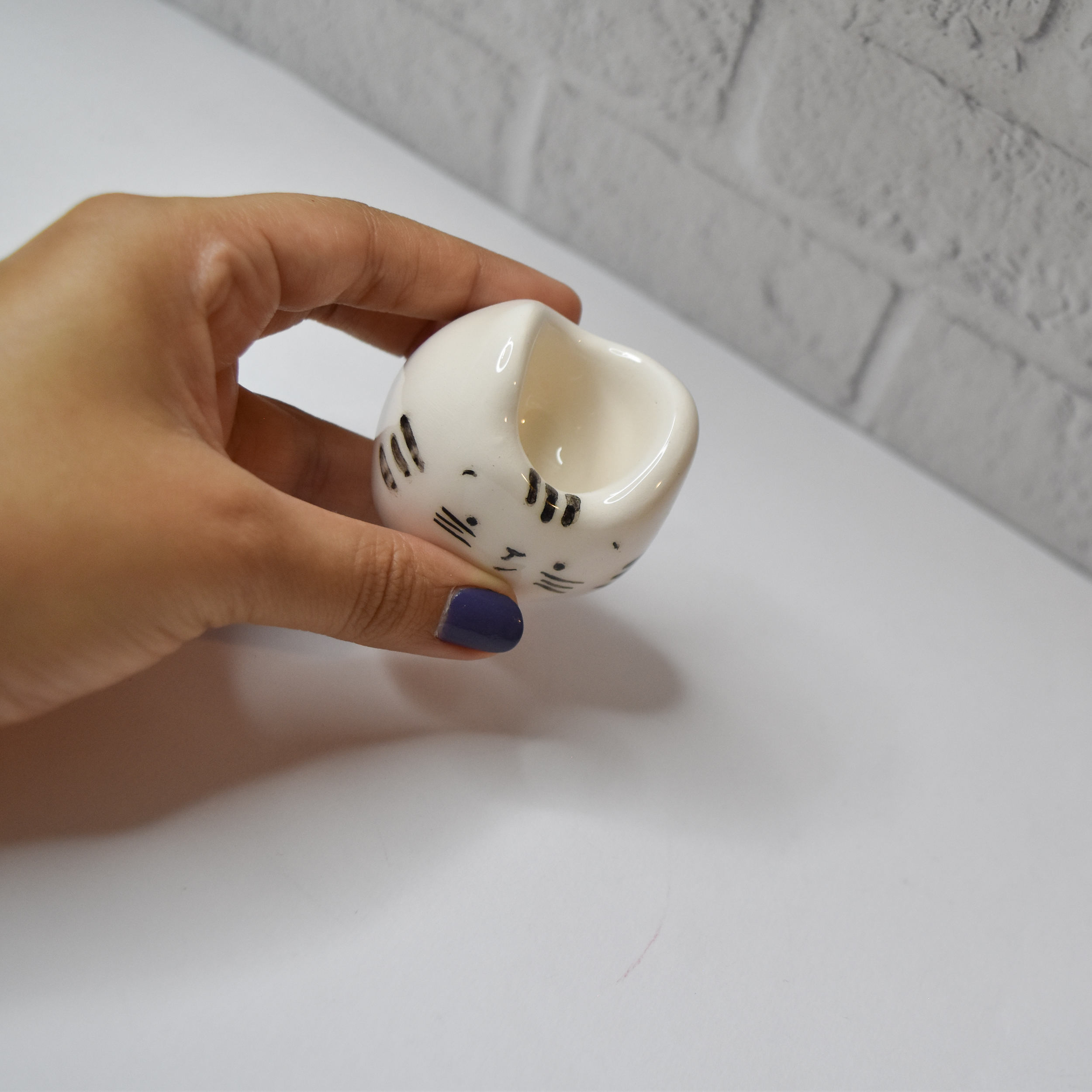 Porte-bougie décoratif en céramique avec design de chat pour une ambiance cosy