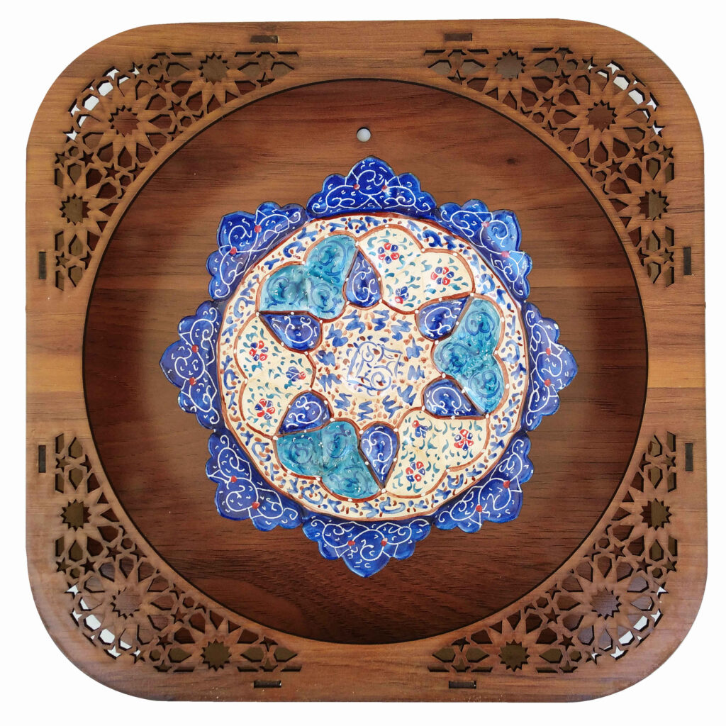 Plat décoratif en cuivre avec minakari peint pour décoration murale