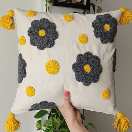 Housse de Coussin Punch Needle – Design Floral Crème Brodé (Lot de 2)