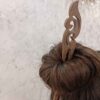 Fourche à Cheveux pour Femmes Faite à la Main en Bois de Noyer