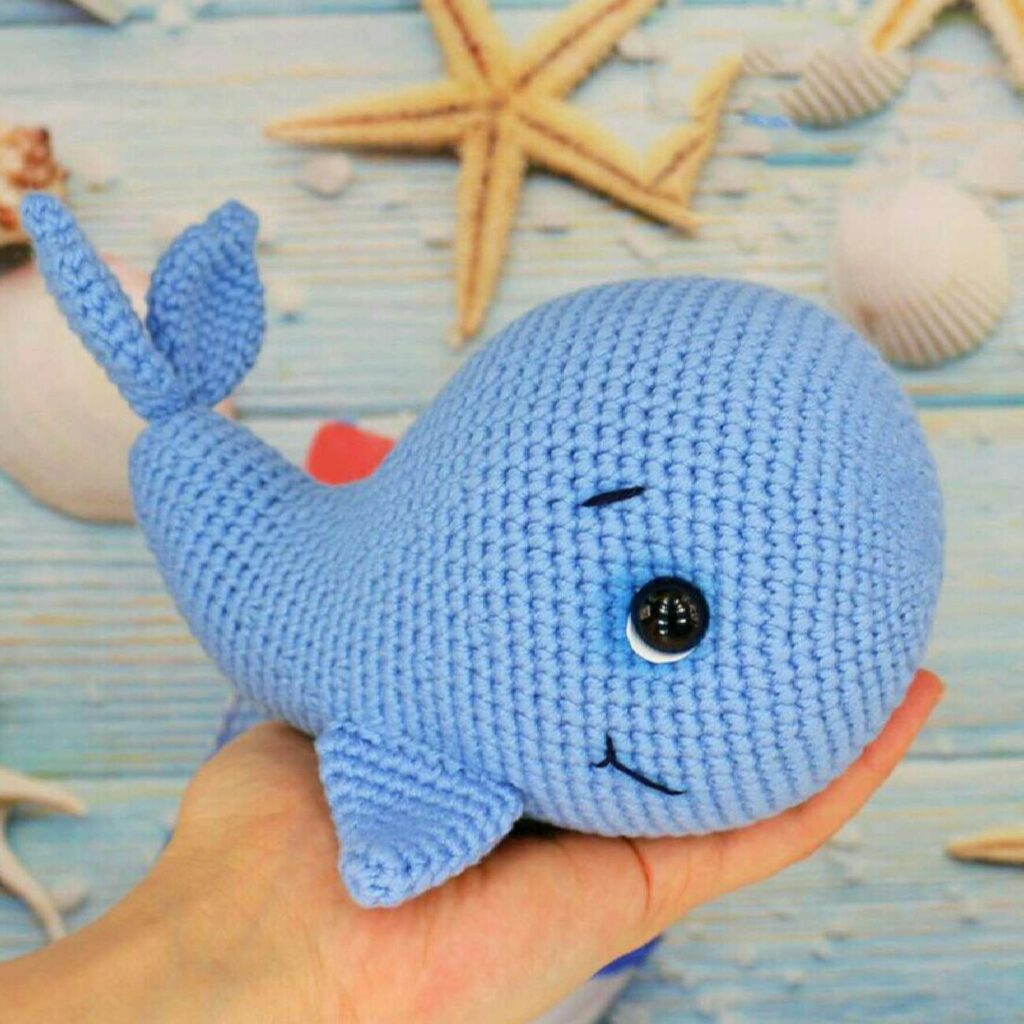 Amigurumi Baleine en Peluche pour Enfants – Jouet Doux et Câlin