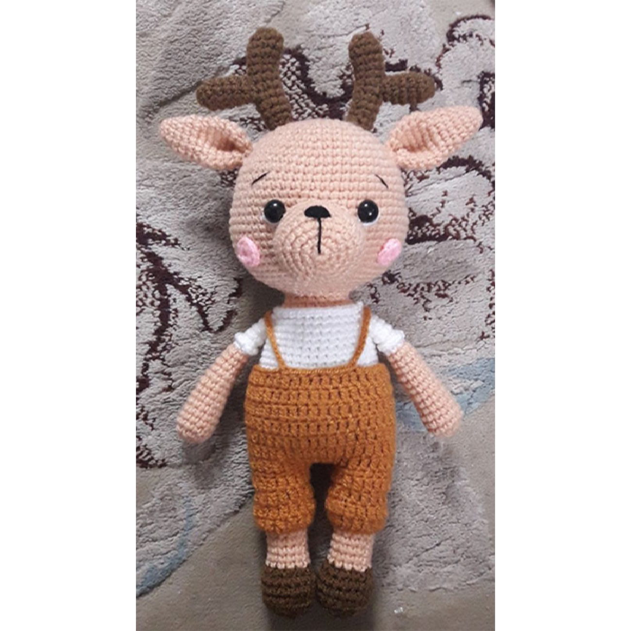 Amigurumi Cerf en Peluche pour Enfants – Jouet Doux et Câlin
