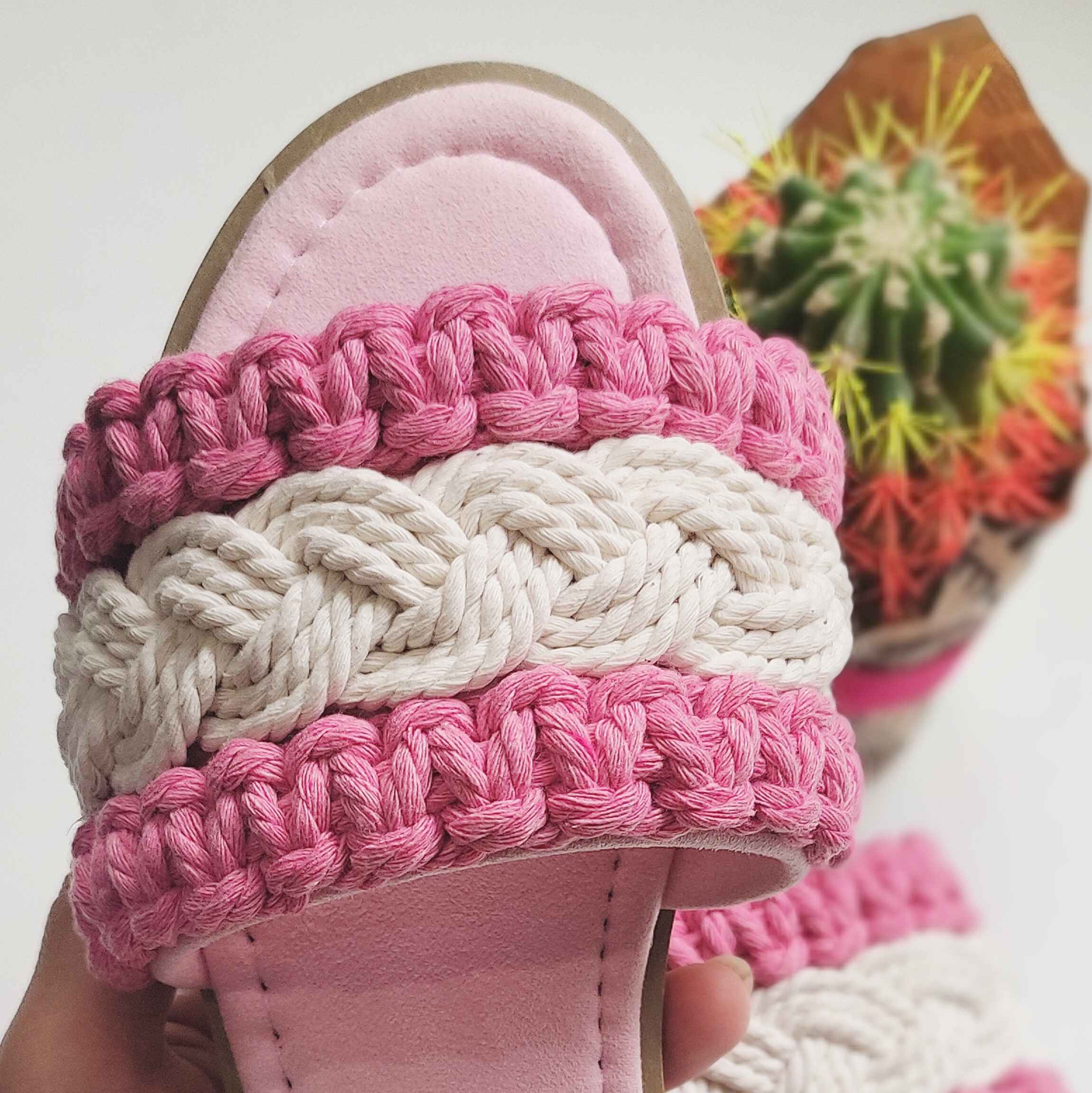 Chaussons Boho Chic en Macramé pour Femmes, Modèle Cactus