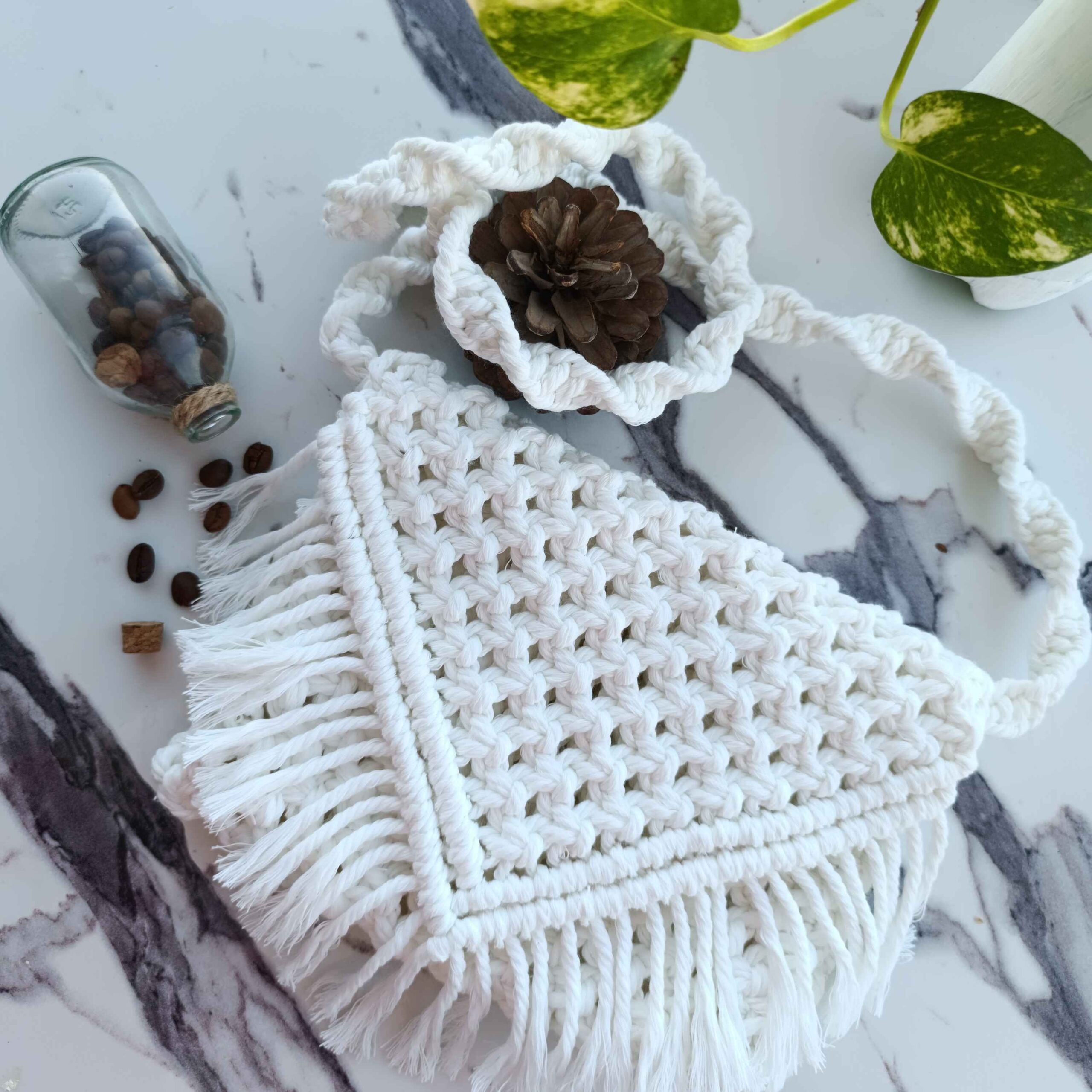 Sac à Bandoulière en Macramé Tissé à la Main pour Femme – Modèle Paradis