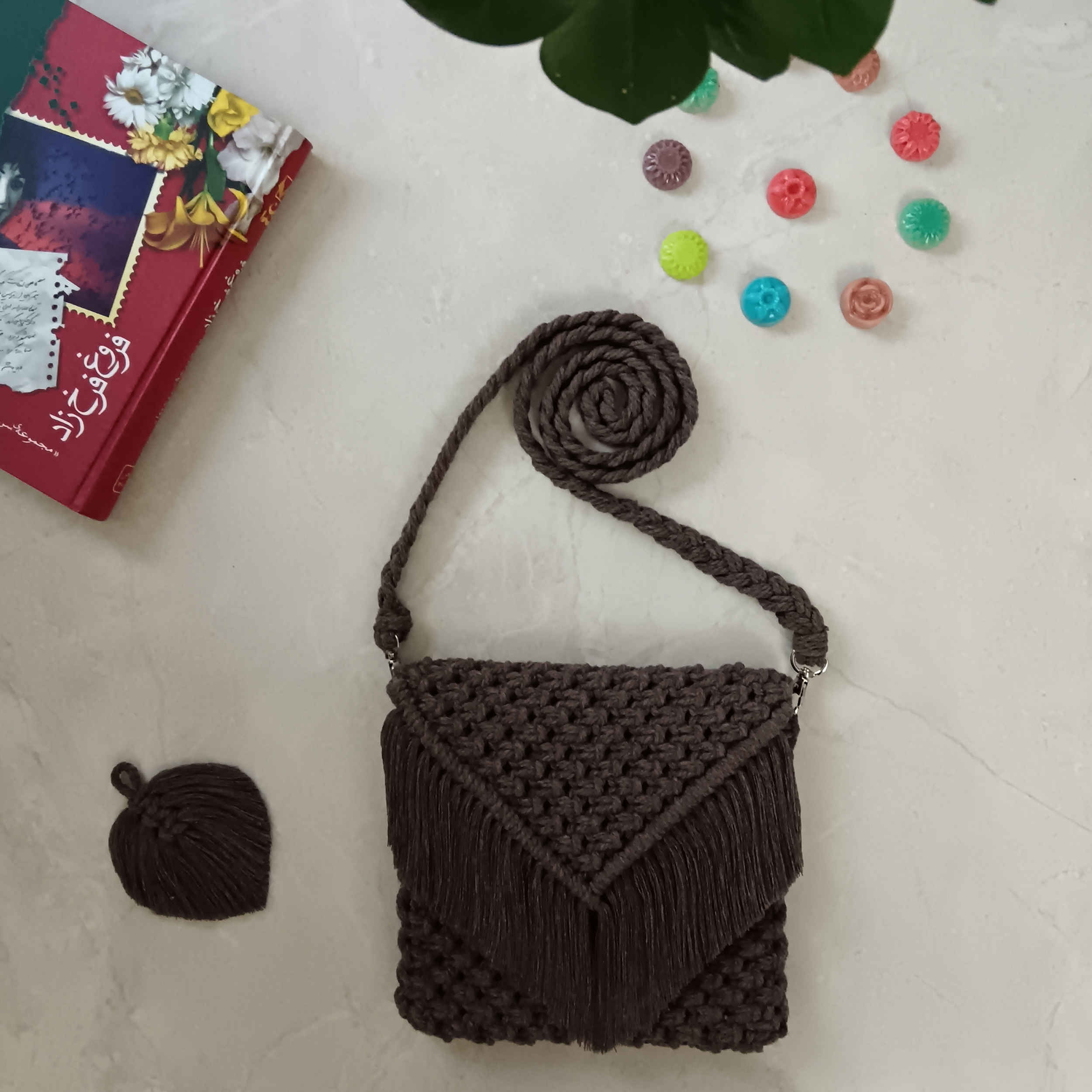 Sac bandoulière en macramé tissé main pour femme – Modèle Boho