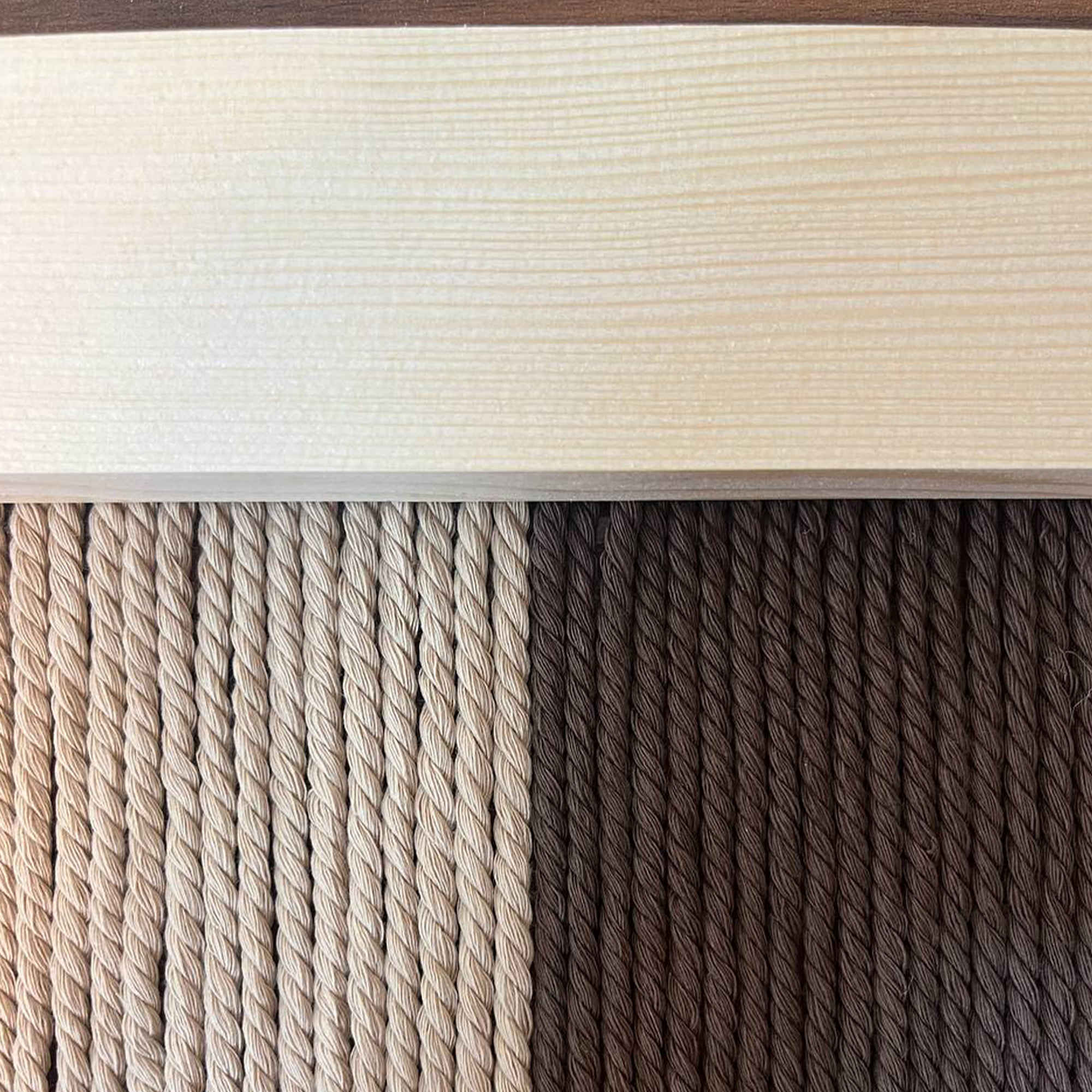 Tapisserie murale en macramé bohème – Modèle Géométrique