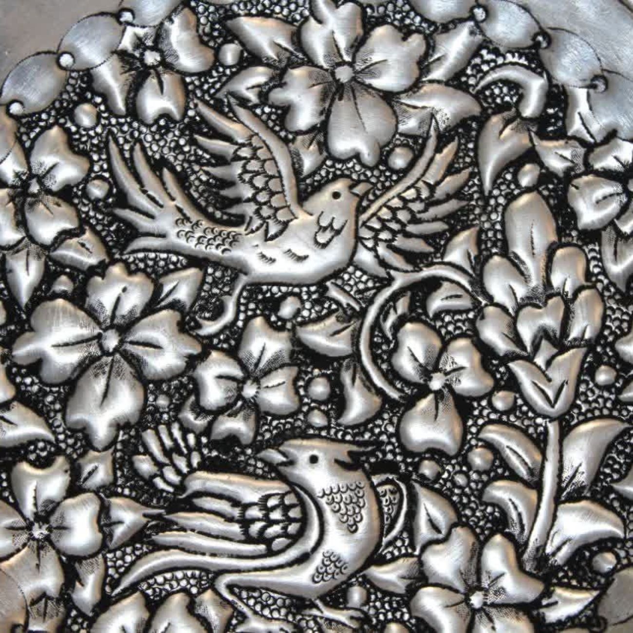 Bol décoratif en bois – Modèle stylé et éco-responsable Atlas