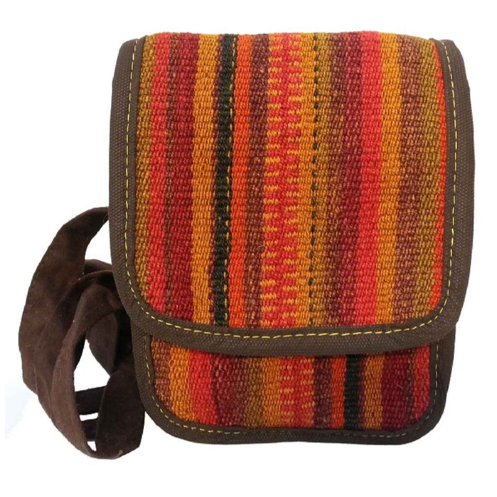 Sac bandoulière ethnique kilim pour femmes avec motifs artisanaux uniques