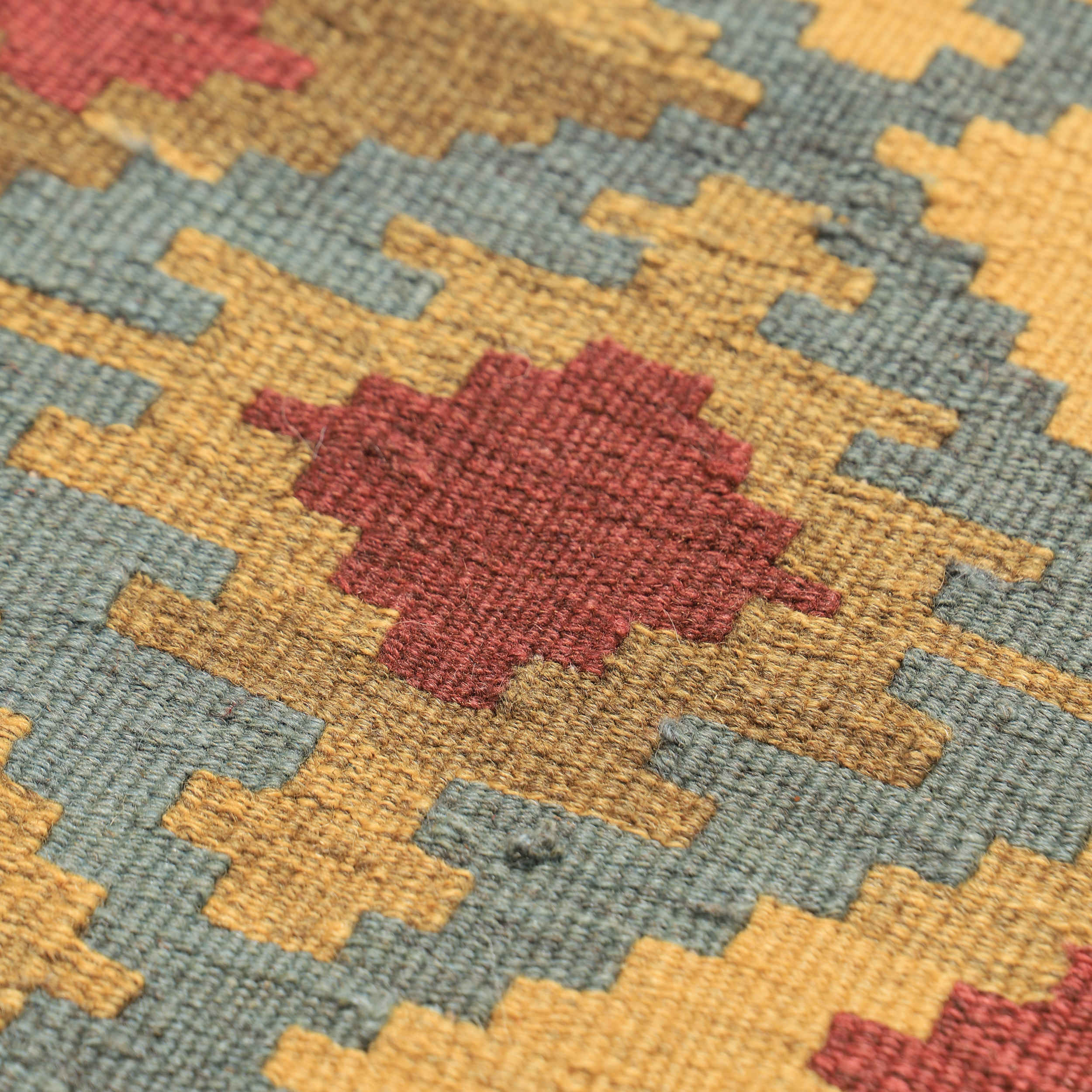 Tapis Kilim Persan en laine tissé à la main dans le Fars, Qashqai jaune