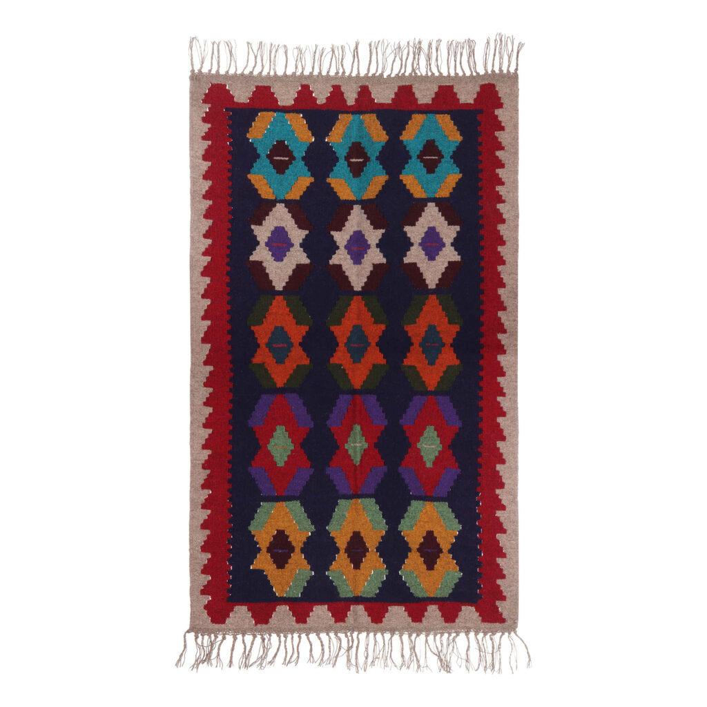 Tapis Kilim Persan en laine tissé à la main à Téhéran, géométrique