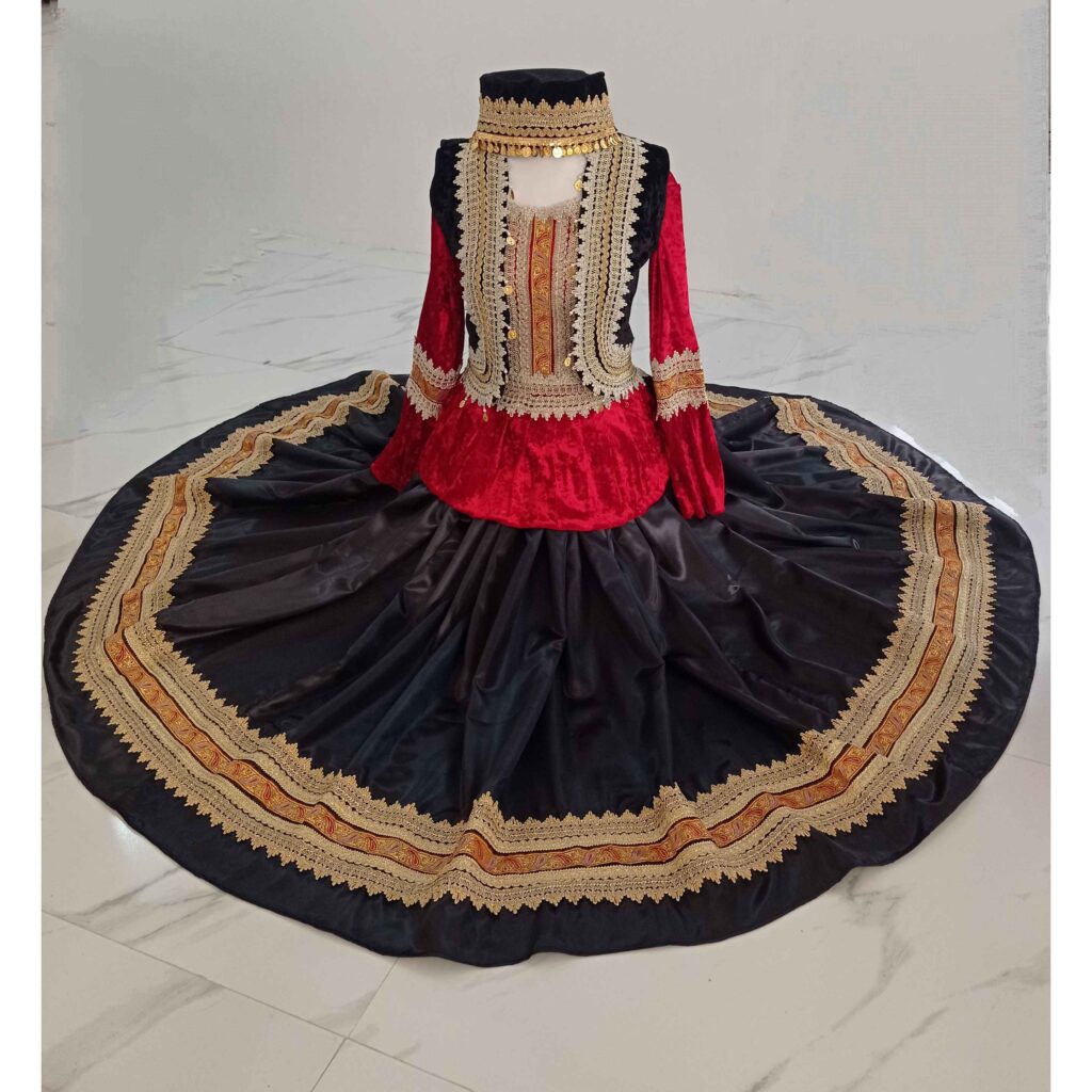 Ensemble de Vêtements Traditionnels Gilaki pour Filles Perses