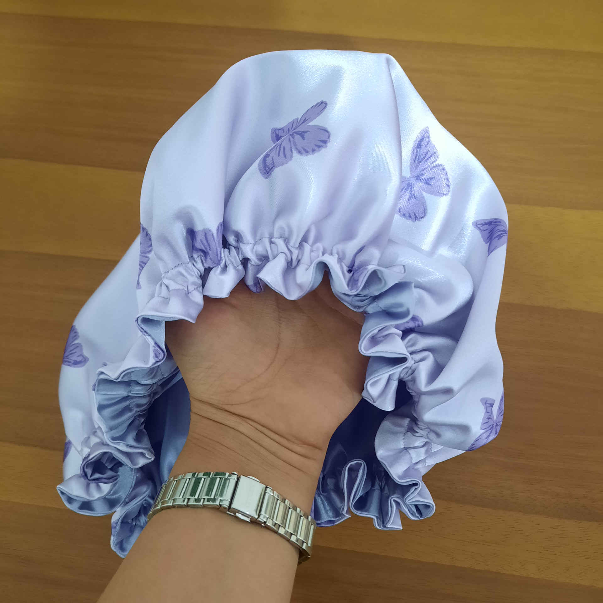 Bonnet de nuit en satin de soie de luxe pour femmes, design papillon bleu