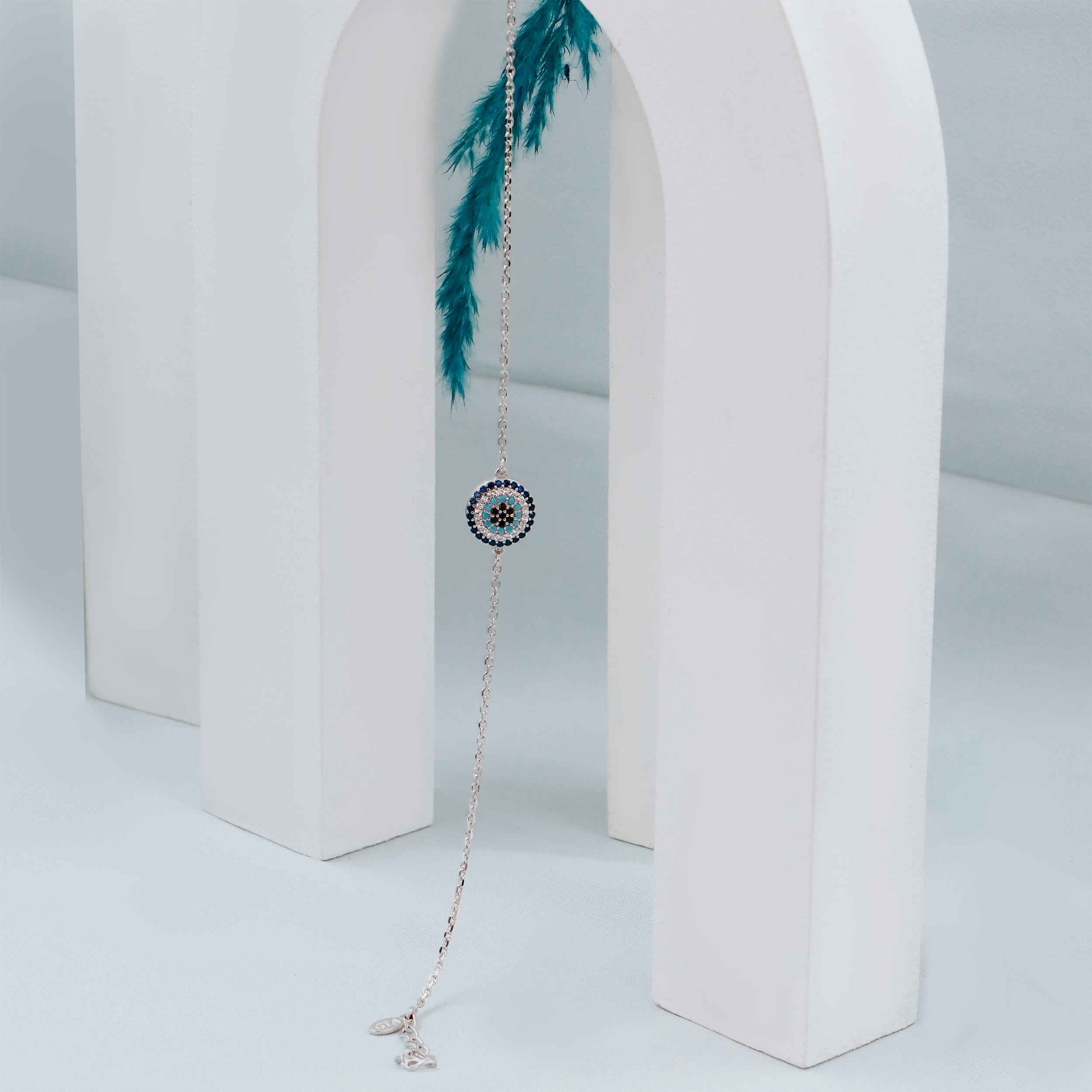 Bracelet en Argent pour Femmes avec Design Œil Malin