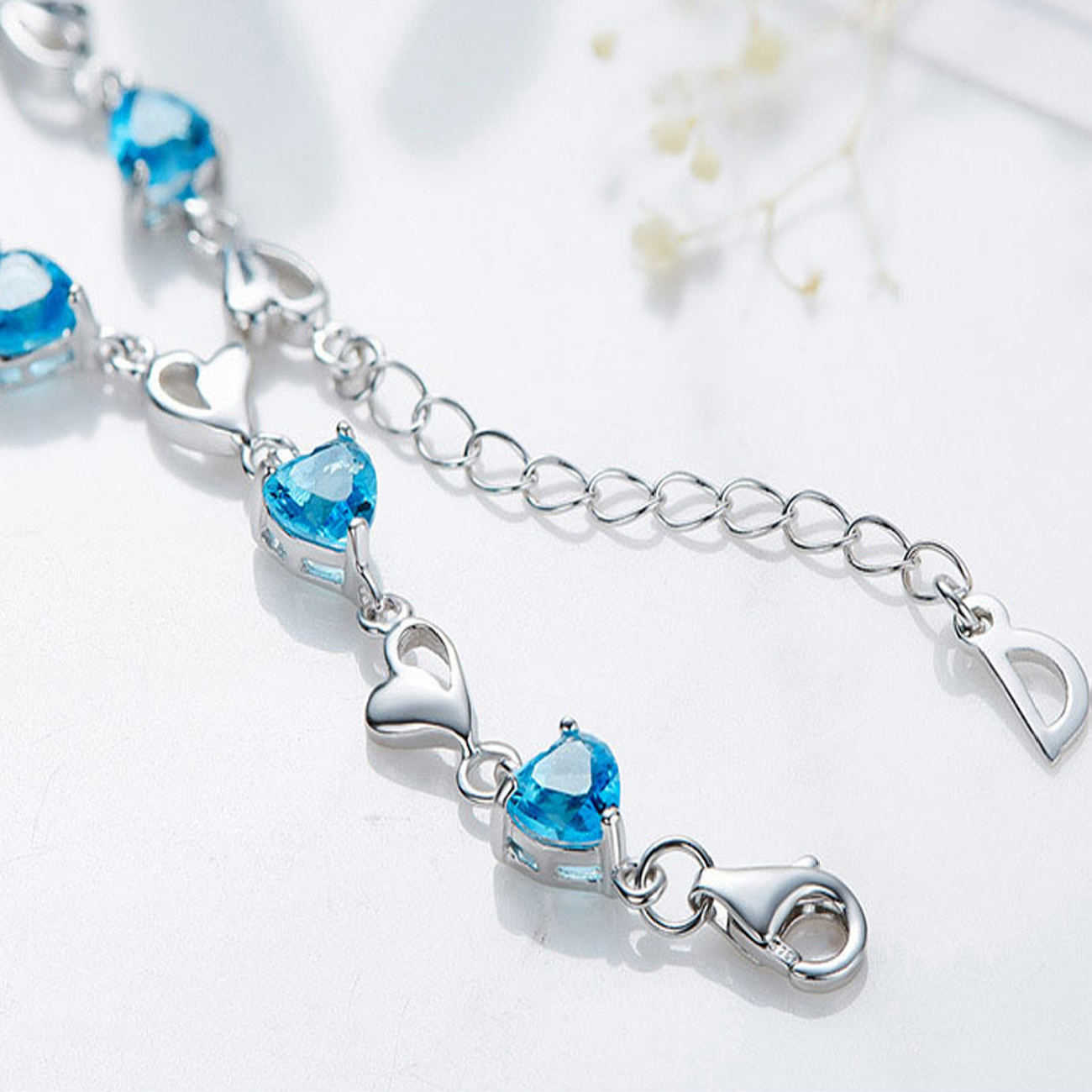 Bracelet en Argent avec Petit Design Cœur Bleu pour Femmes