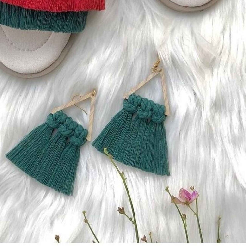 Boucles d'oreilles en macramé faites à la main pour femmes, modèle Maryam
