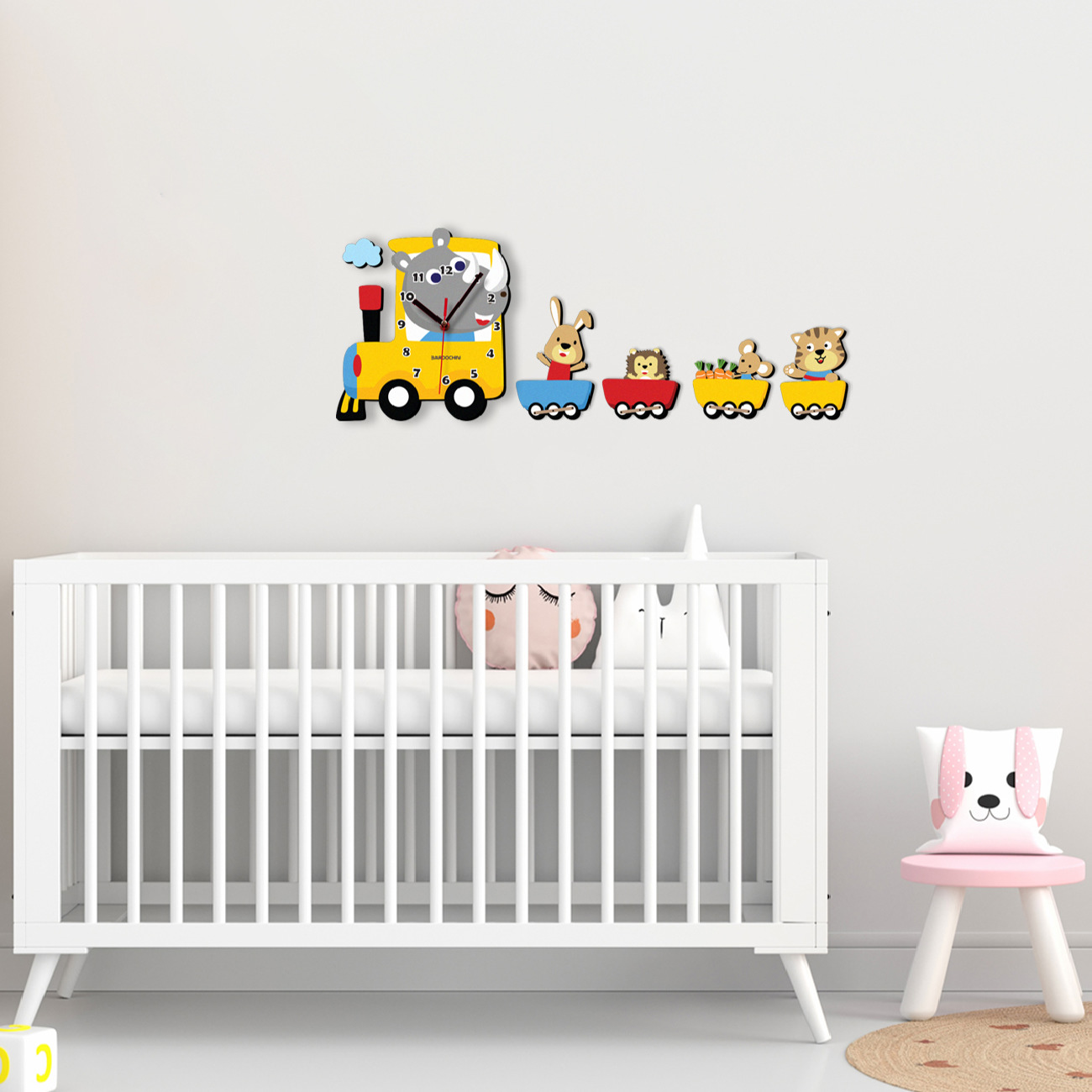 Horloge Murale en Bois pour Chambre d’Enfant avec Design de Train des Animaux