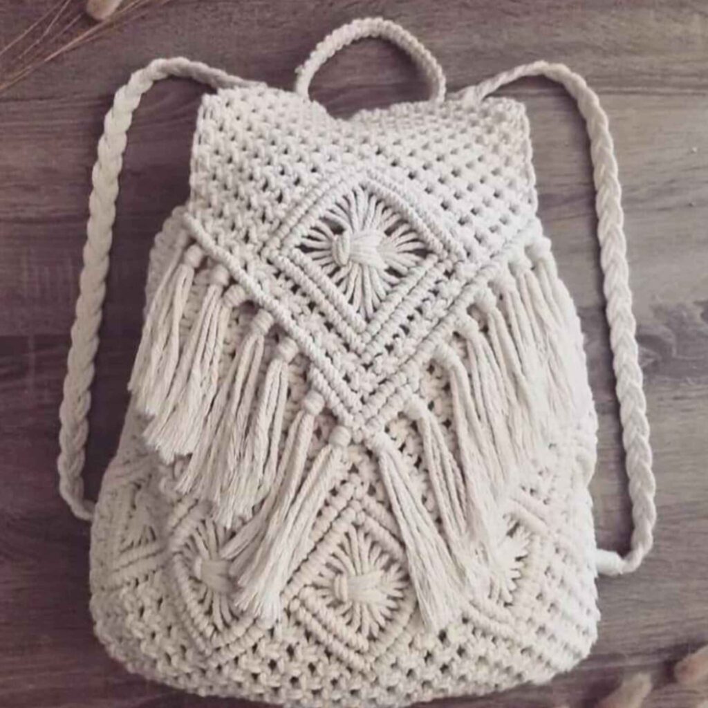 Sac à dos boho en macramé fait main pour femmes, modèle Tassel