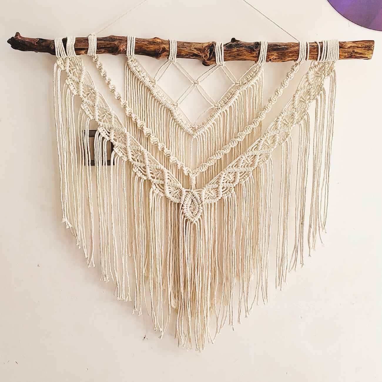 Tapisserie Murale Décorative en Macramé avec Motif Géométrique