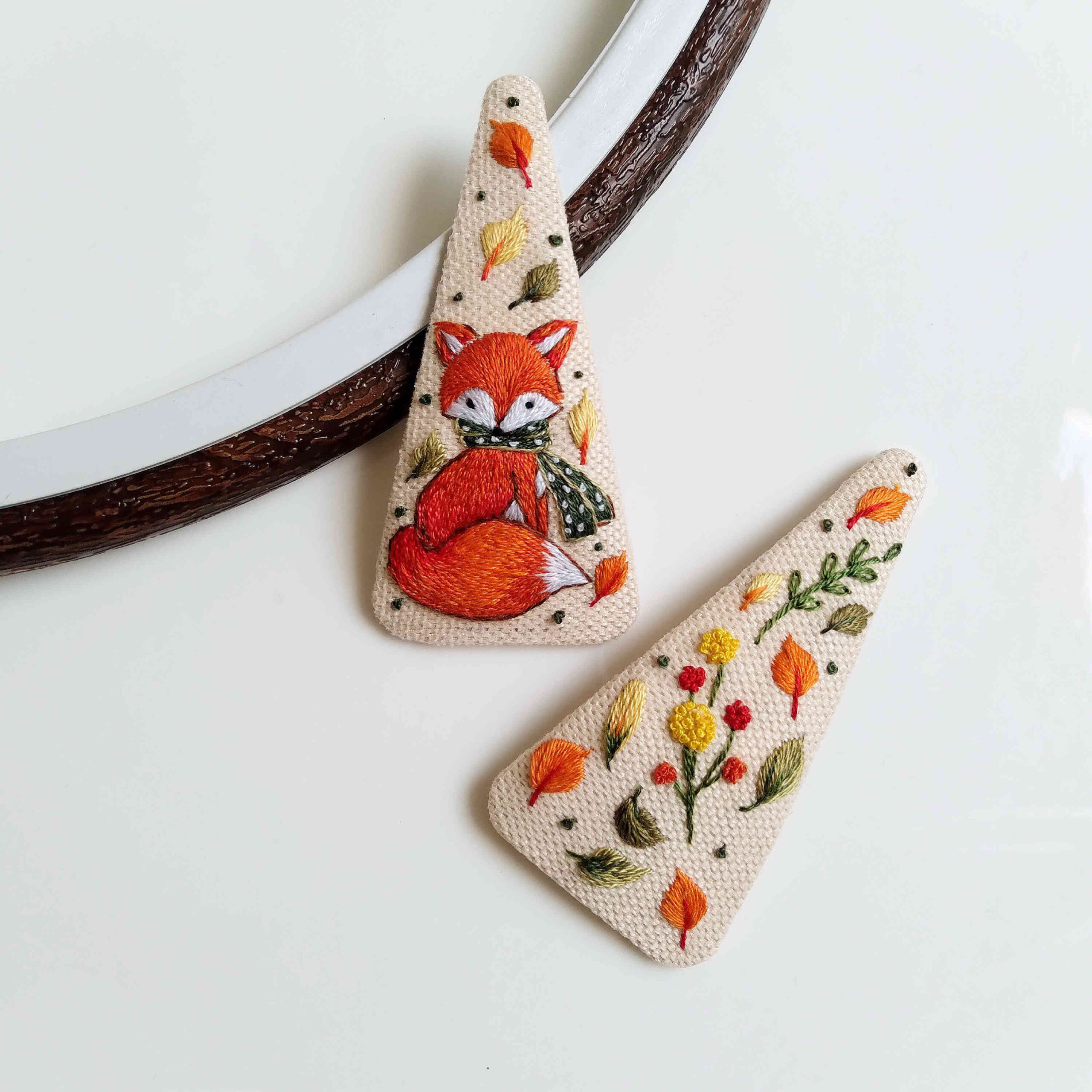 Set de Pinces à Cheveux à Clip Brodé à la Main avec Design de Renard