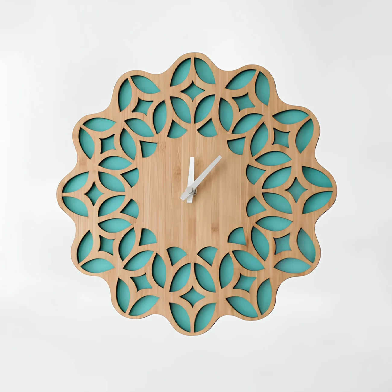Horloge Murale en Bois Persan Artisanale