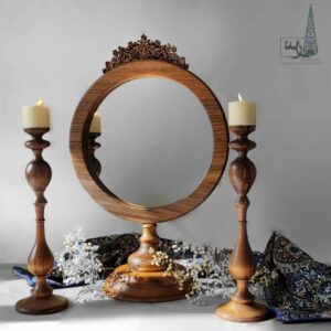 Cadre miroir en bois fait main avec bougeoirs assortis