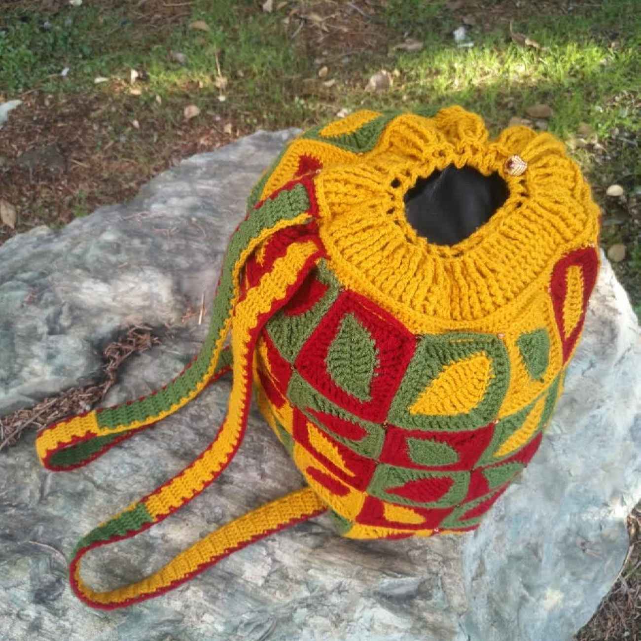 Sac à dos décontracté en crochet fait main avec design de feuilles, modèle Autumn